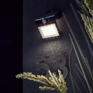 Applique Solare Kano Plastica Nero D7.9 H14.5 Cm Led 9.6w Luce Naturale Con Sensore Di Mov 420006316