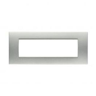 Placca Living Light 7 Posti Tech 420101293