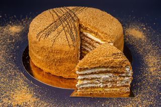 Торт "медовий Класичний"  (1кг)