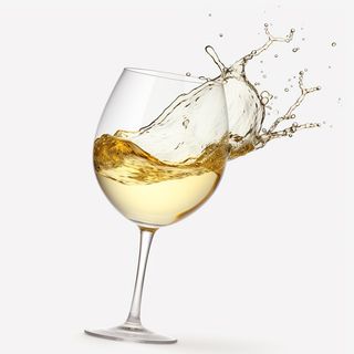 Вино Мускат Біле Напівсолодке (0.5л)