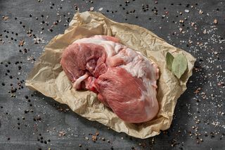 Лопатка свинна (100г)