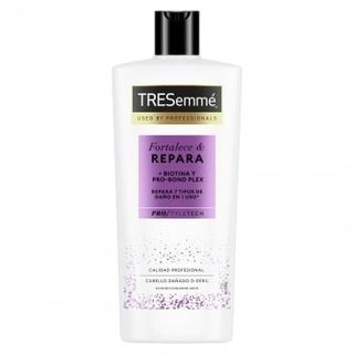 Acondicionador fortalece & repara con biotina & pro-bond complex repara 7 daños en 1 uso Tresemmé 685 ml.