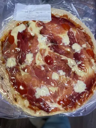 Pizza Tirolese 450g Aprox 33cm