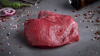 Стегно Яловиче Витримане (500г)