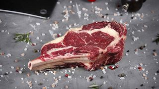 Стейк Ковбой Витриманий (1200г)