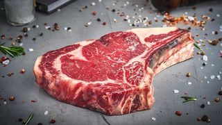 Стейк Рібай На Кістці Dry-aged Beef (600г)