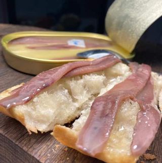Anchoas De Costera Con Mantequilla Pasiega (10/12 Uds Grandes) 115g