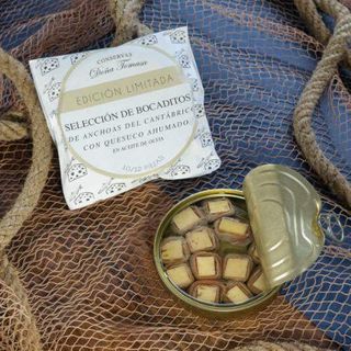 Bocaditos De Anchoa Y Quesuco Ahumado 120g