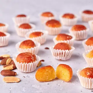 Yemas Con Almendra, 12 Unidades. Peso 140gr