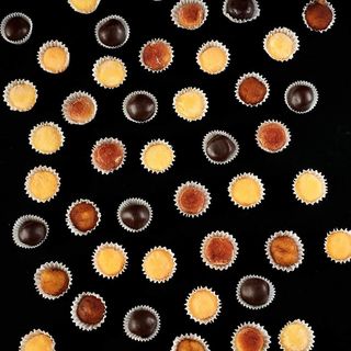 Estuche Yemas Variado. 24 Unds. 300g