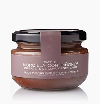 Paté De Morcilla Con Piñones