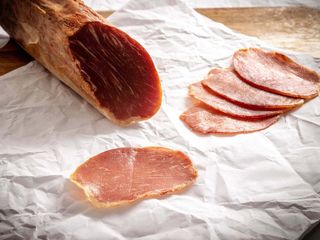 Lomo Ibérico De Bellota Sobre 100 Gr.