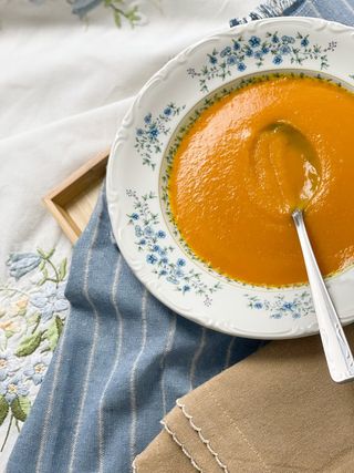 Crema De Calabaza, Curry, Coco Y Naranja Foodtropia By Lume Barqueta 350 Gr.