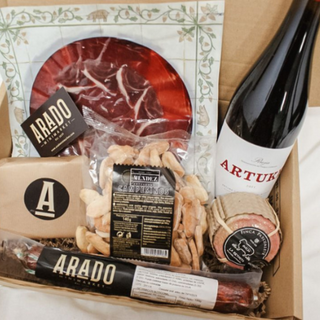 Arado Box Ibérica Con Vino