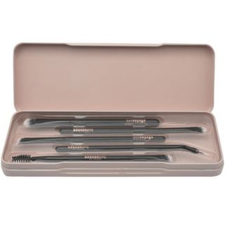 BON VOYAGE collection essentials make up