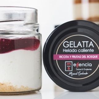 Helado Caliente Ricota Y Frutos Del Bosque