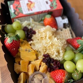 Tabla Quesos (2 O 4 Personas)