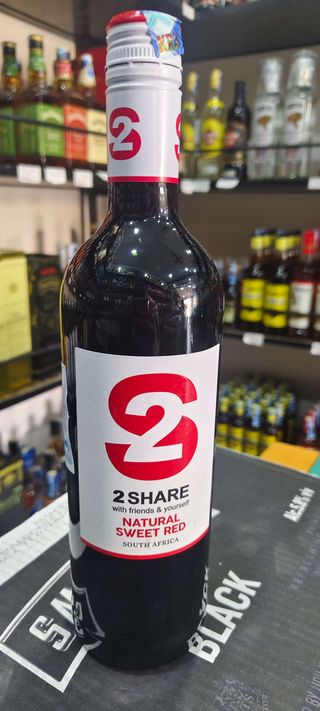 2 SHARE Natural Sweet Red Wine, 750ml