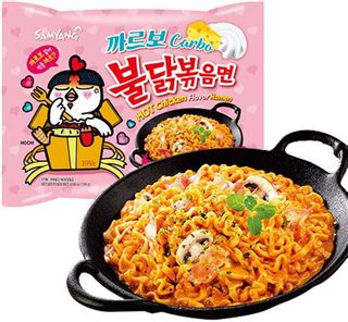 Рамен Samyang Buldak курка в соусі карбонара гостр 130г