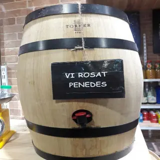 Vino Rosado Penedes 12º. 1 Litro.