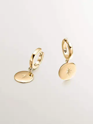 Pendientes De Aro Pequeños De Plata 925 Bañada En Oro Amarillo De 18K Con Estrella Grabada (J04606-02_St) Talla Única