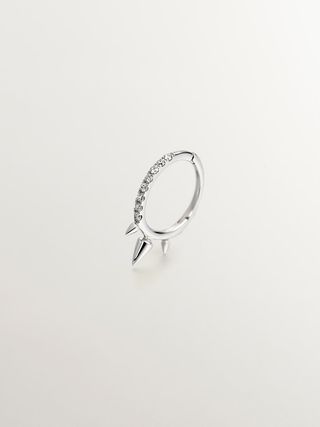 Pendiente Individual De Aro Pequeño De Oro Blanco De 9K Con Pinchos Y Diamantes  (J03873-01-H-I2_St) Talla Única