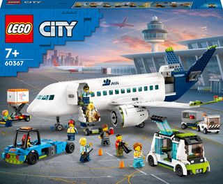 Конструктор LEGO City Пасажирський літак (60367)