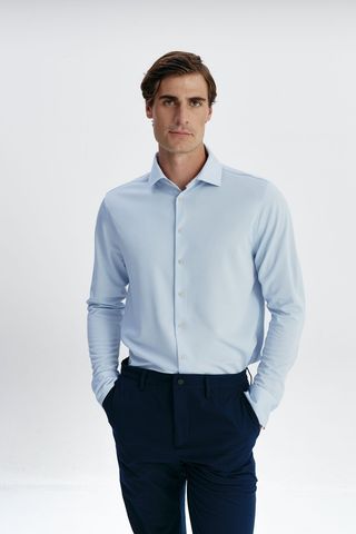 Camisa azul celeste formal regular hombre M