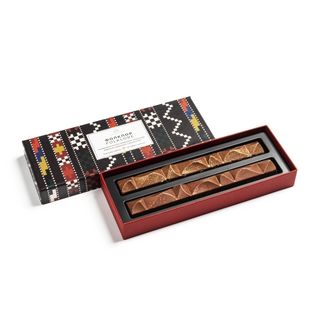 Bombonjera Folklor Narodna nošnja Fruškogorje (Srem)