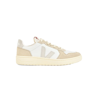 Veja V-82 Leath Ex-White Natural Almond 36