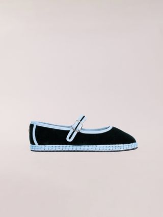 Svetis Mary Jane Grape 39