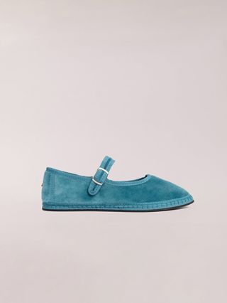 Svetis Mary Jane Julien 39