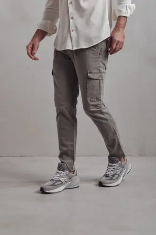 Pantalón Cargo Icon Gris Verdoso 40