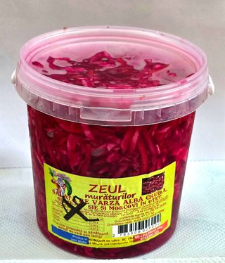 Salata de varza alba cruda