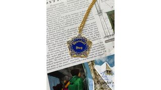 შოკოლადის ბაყაყის ყელსაბამი