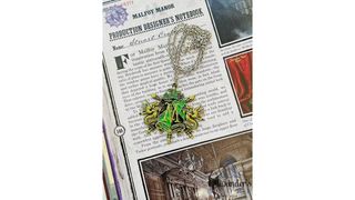 მალფოების საგვარეულო ყელსაბამი