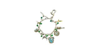 რეივენქლოს სამაჯური ჩარმებით