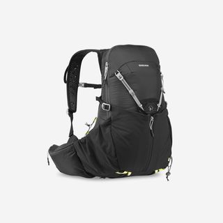 Mochila montaña y trekking ultraligera 17L Quechua FH500 con bolsa de agua.Talla única Negro