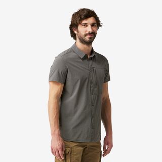 Camisa de montaña y trekking manga corta Hombre Forclaz NH500.L Gris