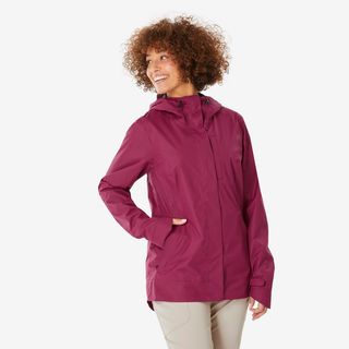 Chaqueta impermeable de montaña y trekking con capucha Mujer Quechua NH500.2XL Morado