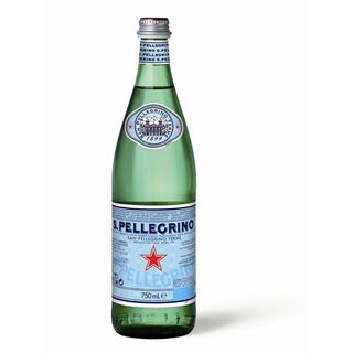 S.PELLEGRINO Naturalna woda mineralna gazowana 750 ml x15szt