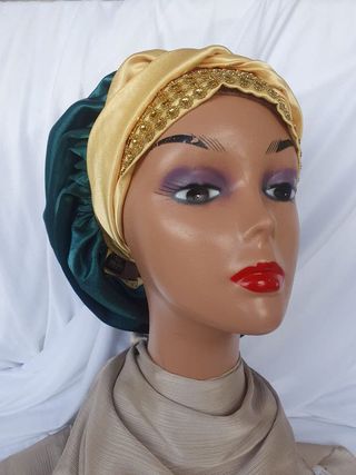 Satin Bonnet (Embellished) – Turquoise Dream