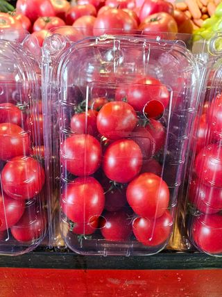 Paradajz šeri