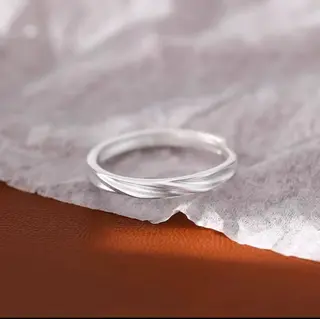 მოვერცხლილი ბეჭედი