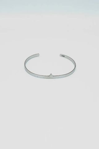 Brazalete Triángulo Plateado