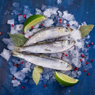 Салака заморожена 100г