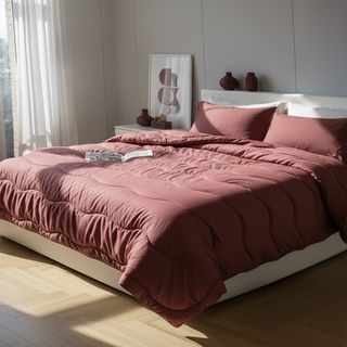 Trapunta invernale matrimoniale vinaccia - trama in rilievo