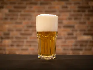 Хмельницьке 4,2% св.ф. 1 л.