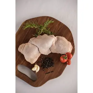 FARMER MAX 550G THIGHS SKIN ON & BONE IN
