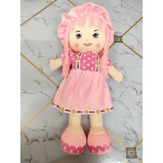 ვარდისფერი გოგონა